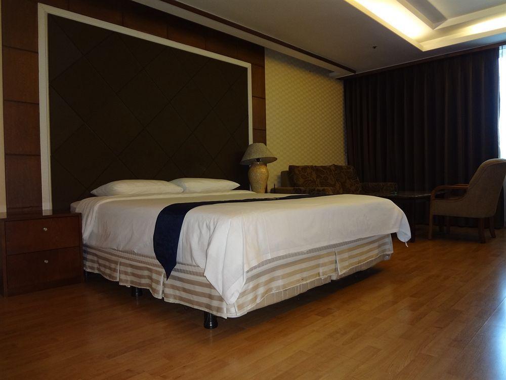 Diamond Tourist Hotel Busan Esterno foto
