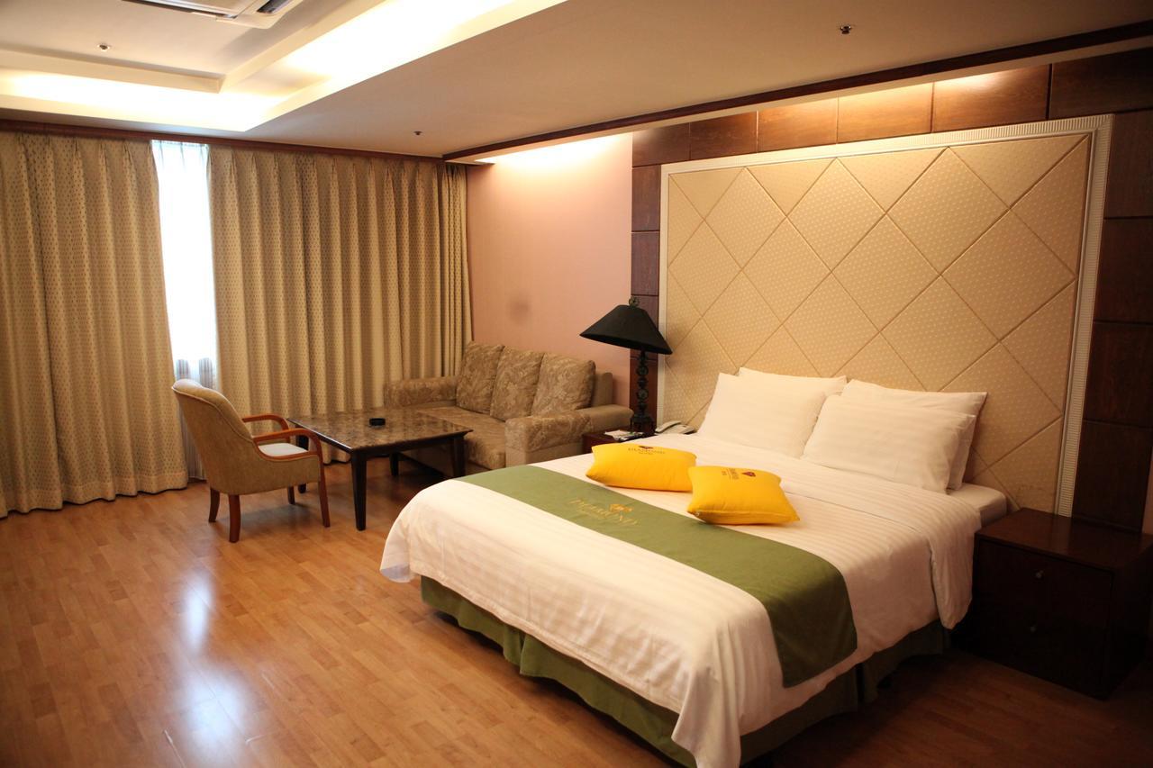 Diamond Tourist Hotel Busan Esterno foto