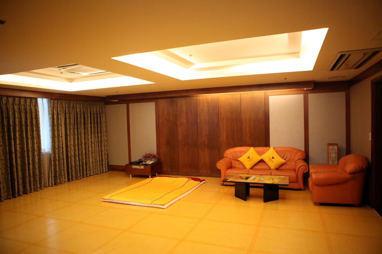 Diamond Tourist Hotel Busan Esterno foto