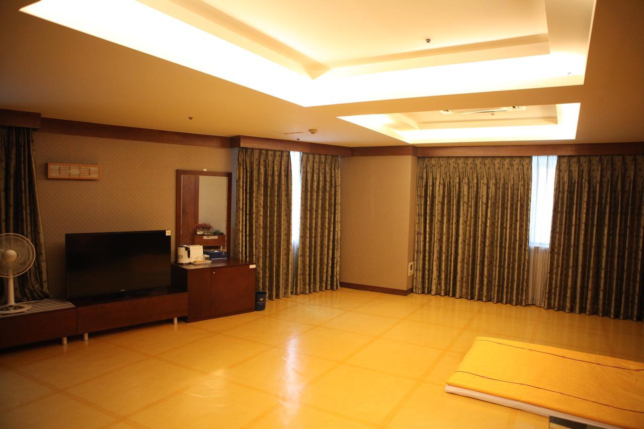 Diamond Tourist Hotel Busan Esterno foto